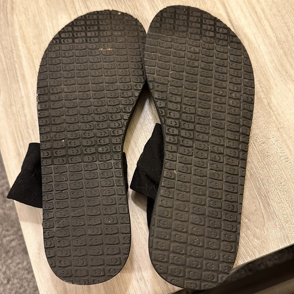 Sanuk Yoga Slings - Picture 2 of 2